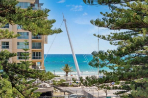 Belle Escapes - Sea the Views, Glenelg